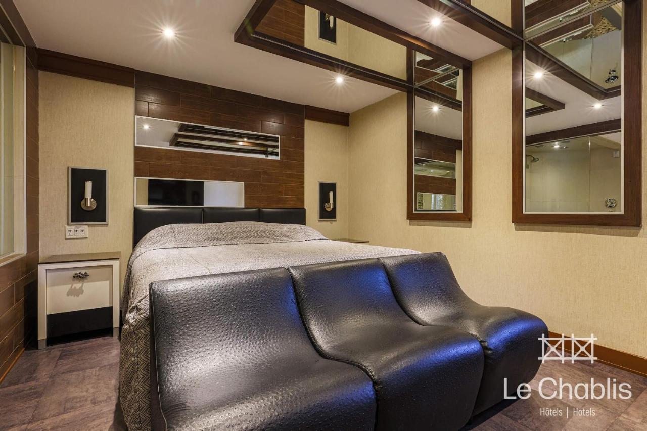 مونتريال Hotel Le Chablis Cadillac المظهر الخارجي الصورة