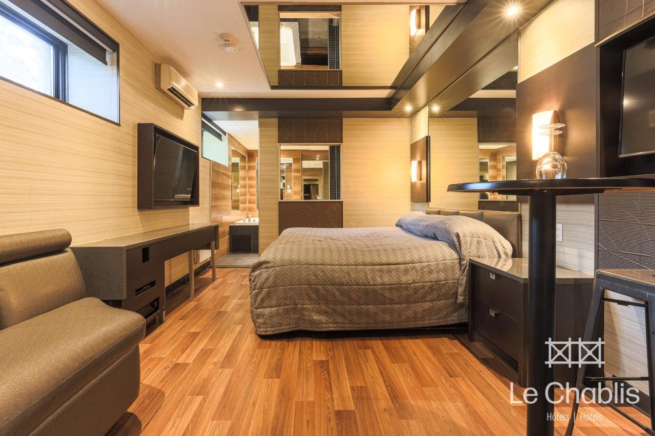 مونتريال Hotel Le Chablis Cadillac المظهر الخارجي الصورة
